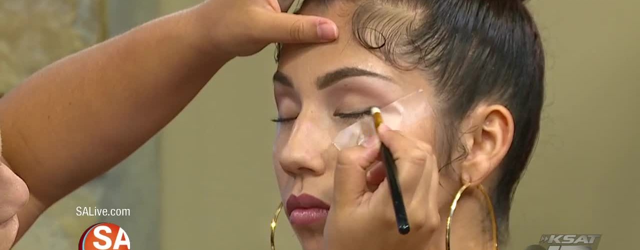 School appropriate makeup tips for teenagers